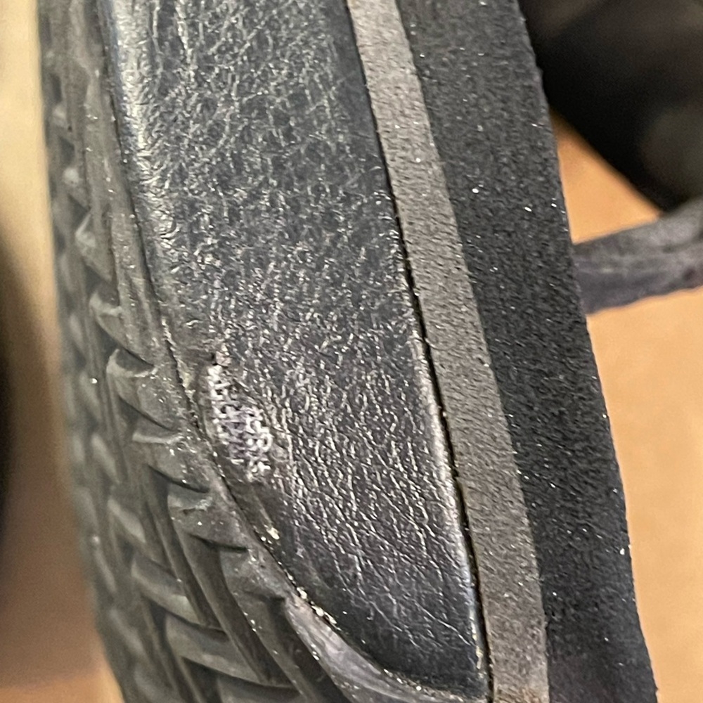 VOLATILE black platform wedge flip flops. 3” heel. - Picture 6 of 6
